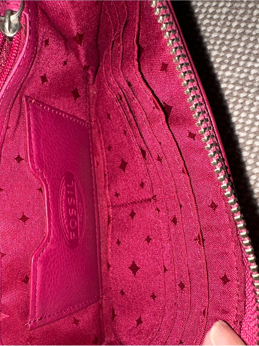 FOSSIL Snakeskin Embossed Pink Leather Zip Around Clutch Wallet - Picture 10 of 11